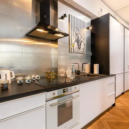 Rent Like - Marszalkowska 58